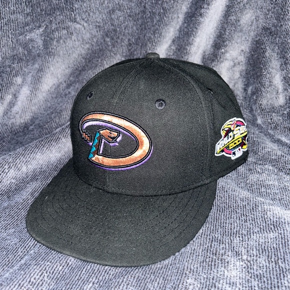 Arizona Diamondbacks Fitted Hat 7 1/4 - Picture 1 of 1